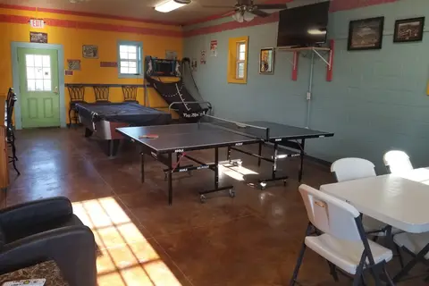 CM Nature's Own RV Resort