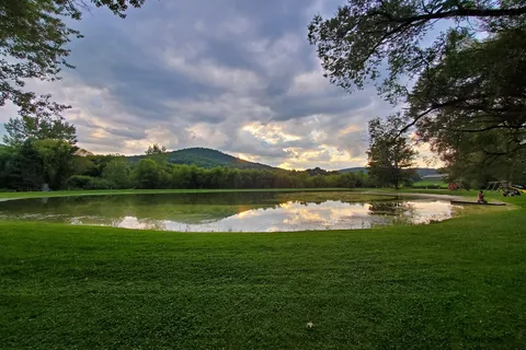 Pine Crest Campground
