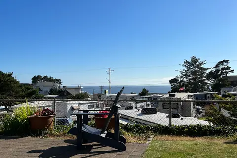 Premier RV Resorts-Lincoln City