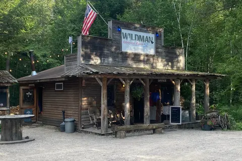Wildman Adventure Resort - Peshtigo River Outpost