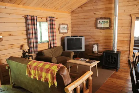 Wildman Adventure Resort - Peshtigo River Outpost