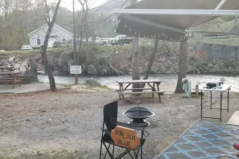 Old Corundum Millsite Campground