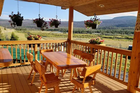 Lava Mountain Lodge