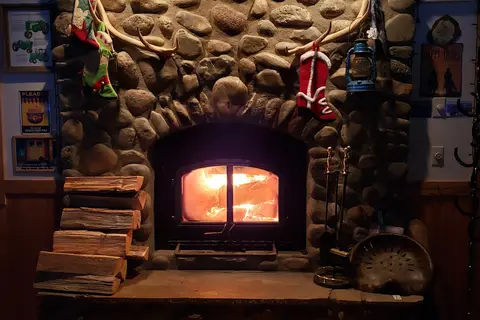 Lava Mountain Lodge