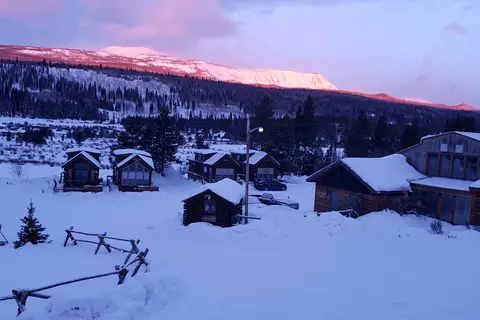 Lava Mountain Lodge