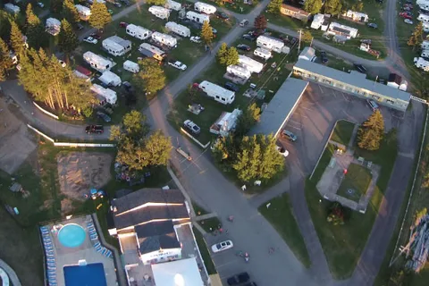 Camping and Motel Colibri