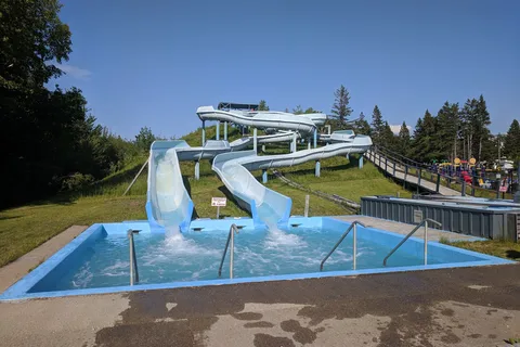 Camping and Motel Colibri