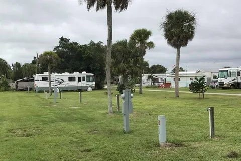 Meadowlark Shores RV Park