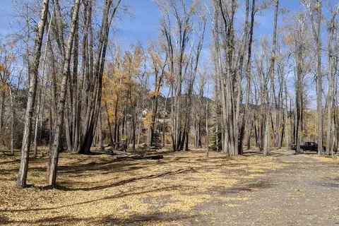 Peacock Meadows RV Park