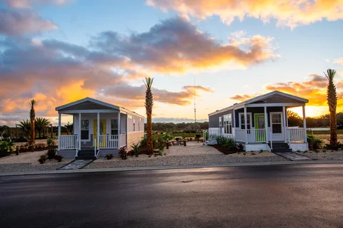 Camp Margaritaville RV Resort and Cabana Cabins Auburndale