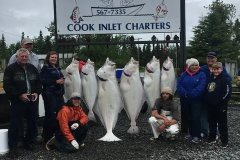Reel 'Em Inn - Cook Inlet Charters