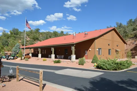 Lamplighter RV Resort
