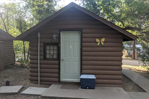 River Grove Campground and Cabins