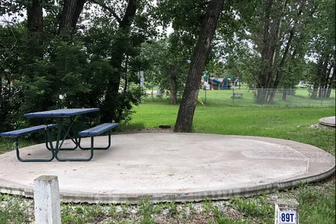 River Grove Campground and Cabins
