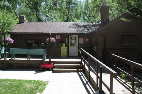 River Grove Campground and Cabins
