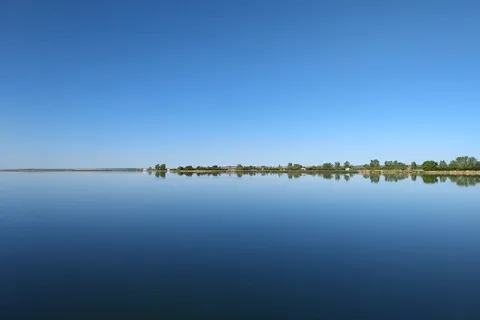 Lake McGregor Provincial Recreational Area
