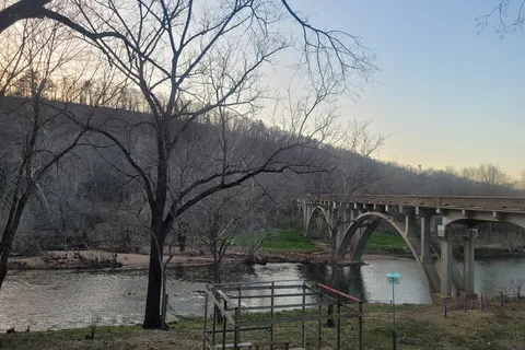 Twin Bridges Canoe and Campground