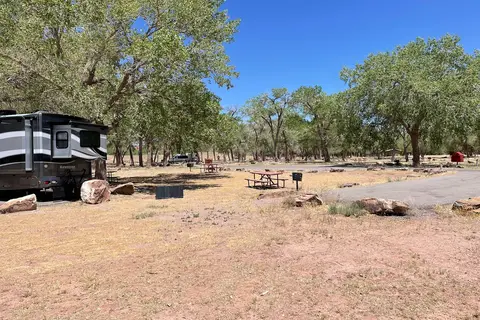Canyon De Chelly National Monument - Cottonwood Campground