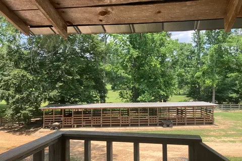 Rustic Sky Horse Camp