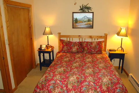 Bristlecone Lodge RV Park