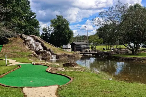 Riverside Golf and RV Park