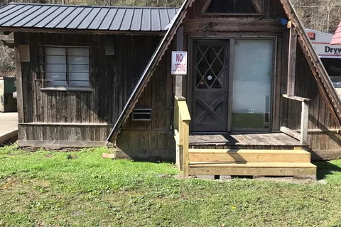 Rockhouse RV Park