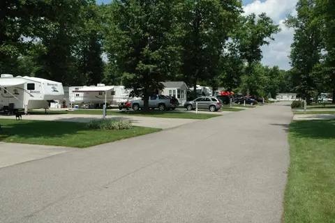 Pere Marquette Oaks RV Condominium Park