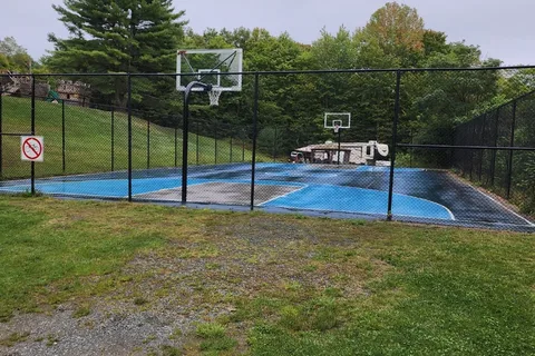 Sugar Ridge RV Village and Campground