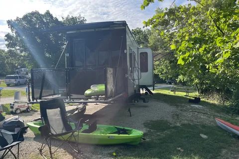 Lake Paradise Resort