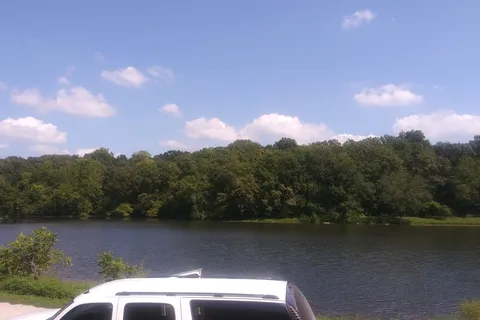 Lake Paradise Resort