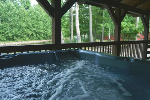 Revelle's River Resort
