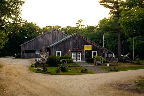 Lake Pemaquid Camping