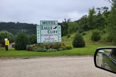 Eagle Cliff Campground and Lodging