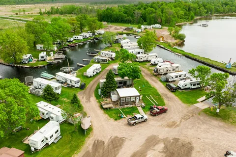 Northern Skys RV Resorts Mille Lacs
