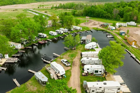 Northern Skys RV Resorts Mille Lacs
