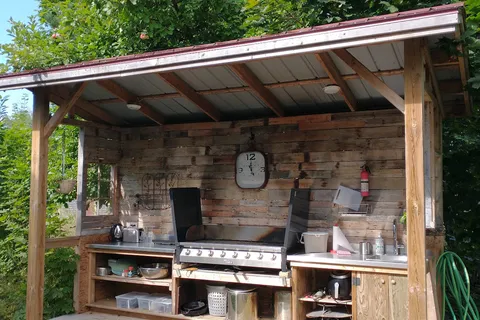 Maison Touristique Dugas Camping