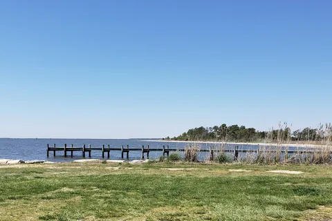 Roaring Point Waterfront Campground