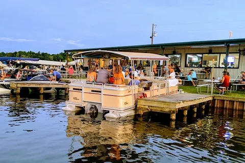 Lake Palestine Resort
