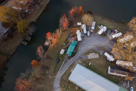 Lake Palestine Resort