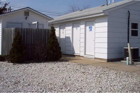 Lakeroad Village RV Park