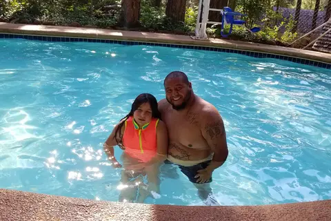 Pinewood Cove Resort on Trinity Lake