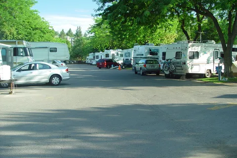 Trailer Inns RV Park