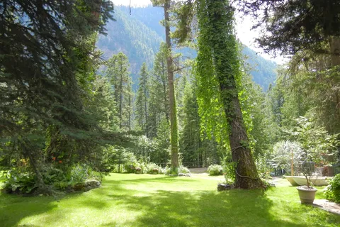 Echo Lake Fishing Resort