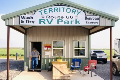 Territory Route 66 RV Park and Campgrounds