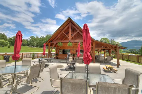 Honeysuckle Meadows RV Park