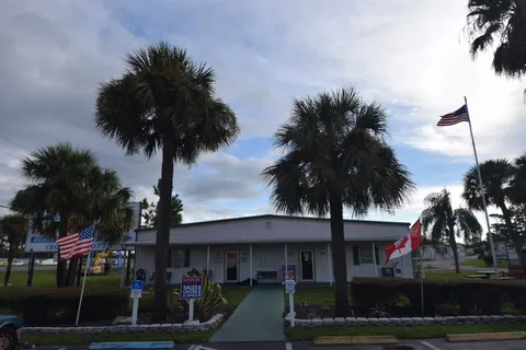 Winter Paradise RV Resort