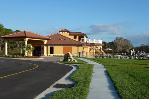Myakka River Motorcoach Resort