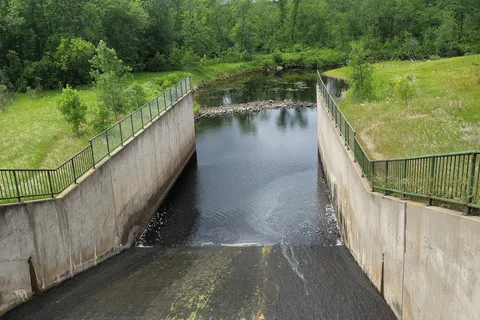 Hayes Lake State Park