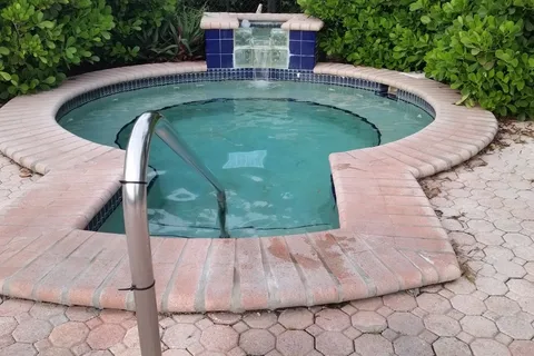 Roberts Mh and RV Resort