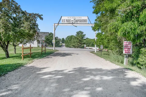 Victorian Acres RV Park and Campgrounds